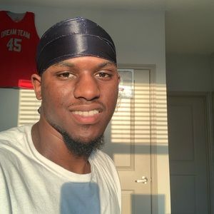 Meet your Posher, Joshua